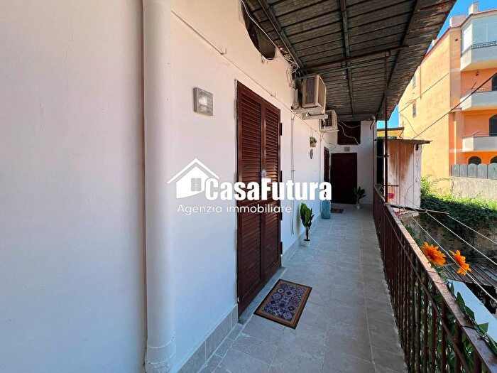 Appartamento monolocale in affitto in Strada Comunale Cupa dell'Arco, Secondigliano, Napoli