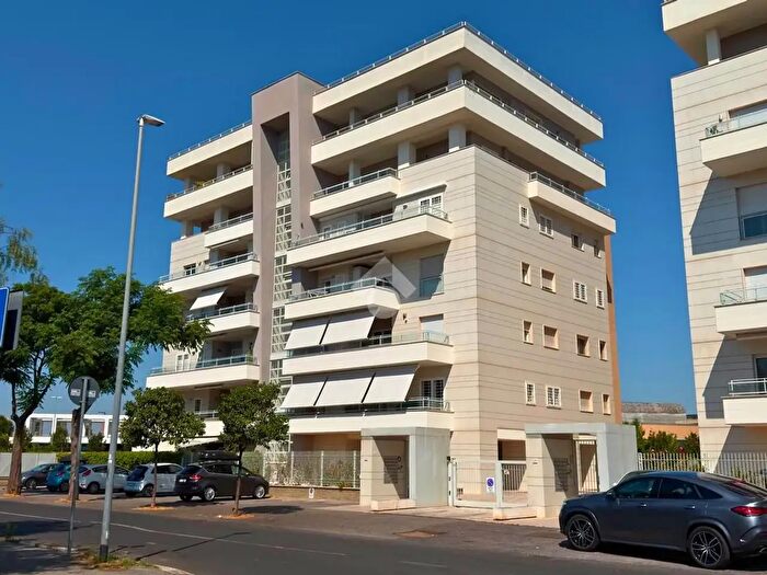 Appartamento bilocale in vendita in Via Giuseppe Lucchetti Rossi, Roma