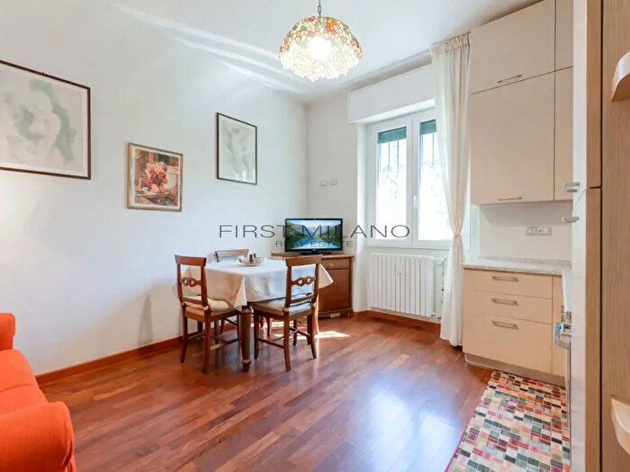 Appartamento bilocale in vendita in Via Eugenio Torelli Viollier, Milano