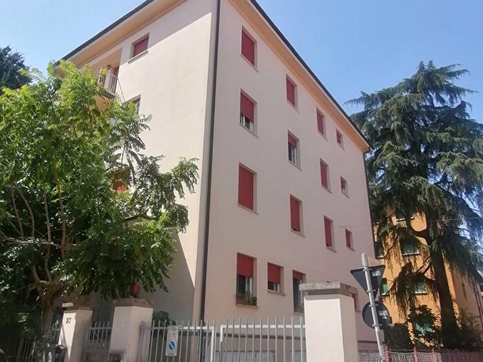 Appartamento quadrilocale in affitto in Via Carlo Zucchi, Saragozza fuori Porta, Bologna