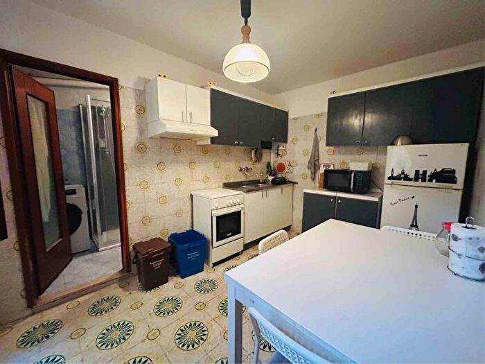 Appartamento bilocale in affitto in Via Tre Re, Centro Storico, Modena