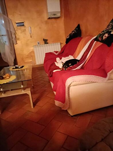 Casa bilocale in vendita in Via II Giugno a Montaione Firenze, Empoli