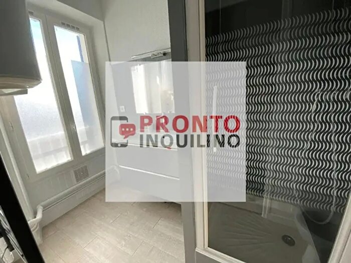 Appartamento trilocale in affitto in Via Vittorio Veneto, Bresso