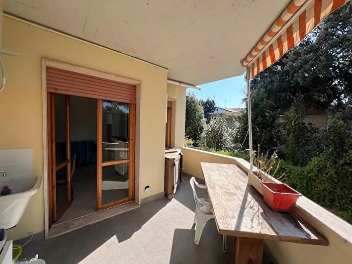 Appartamento trilocale in vendita in Via B Cellini, Rosignano Marittimo