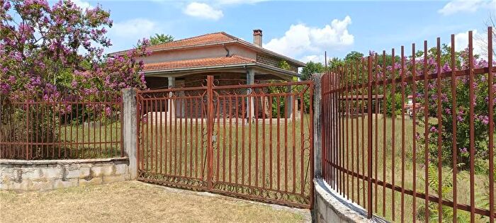 Casa con 5 locali in vendita in Pontecorvo