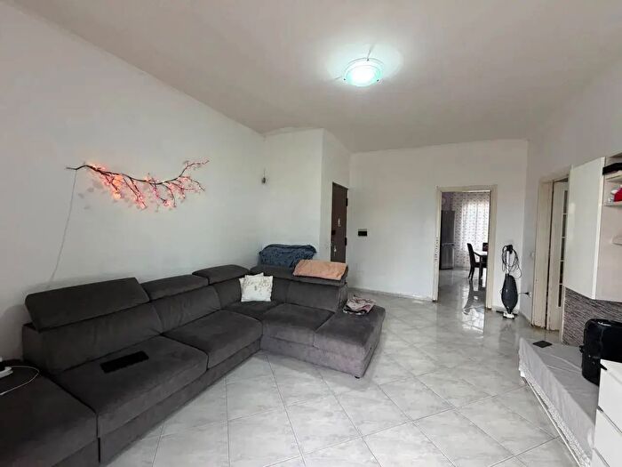 Appartamento trilocale in vendita in Via Venticinque Aprile, Mugnano Di Napoli