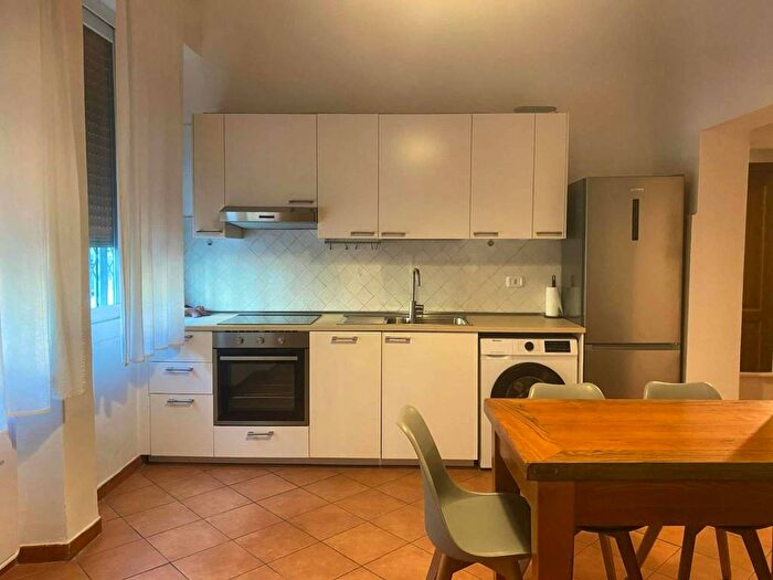 Appartamento monolocale in affitto in Via Frusa, Campo di Marte, Firenze