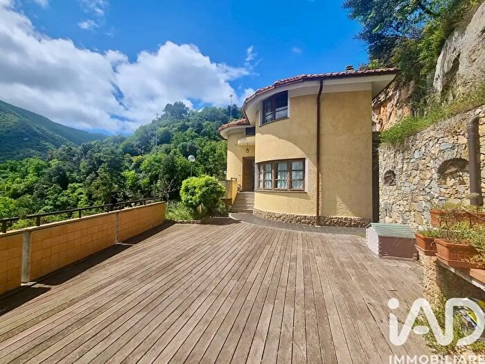 Casa con 11 locali in vendita in Localitãnbsp Caselle, Balestrino