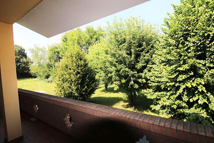 Casa con 6 locali in vendita in Via Ariosto, Albinea