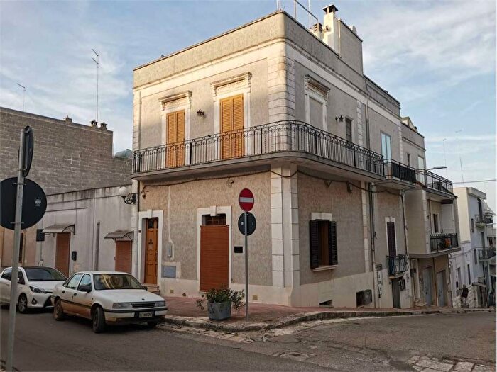 Appartamento bilocale in affitto in via nazario sauro, Centro, Carovigno