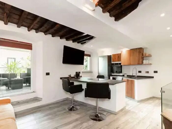 Appartamento bilocale in vendita in Via Aldo Casotti, Genova