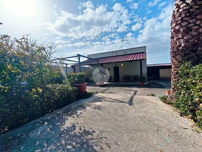 Casa trilocale in vendita in Via Torre Marausa, Misiliscemi