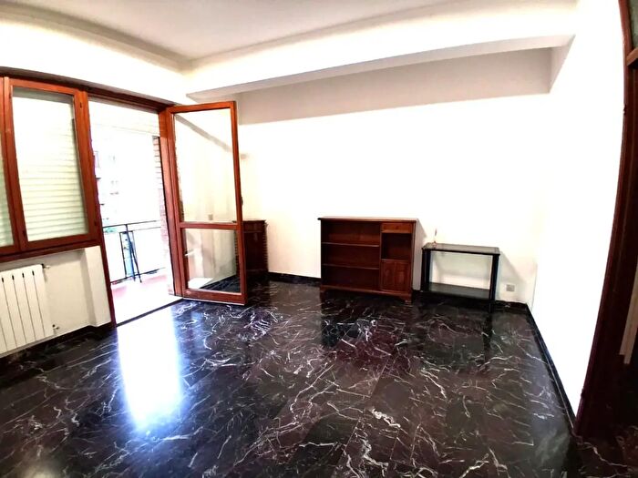 Appartamento con 5 locali in vendita in Lucca