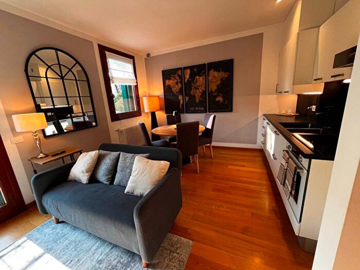 Appartamento bilocale in affitto in Via Antonio Rosmini, Viale Luzzatti, Treviso