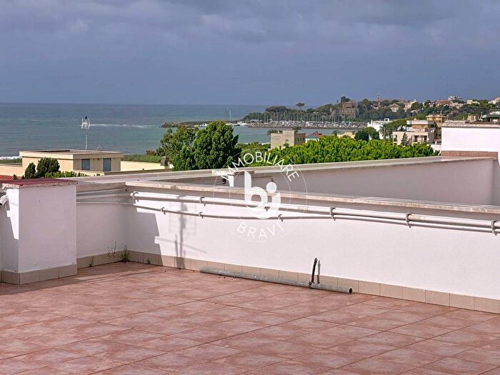 Appartamento bilocale in affitto in Via Leonardo da Vinci, Centro, Santa Marinella