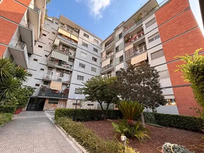 Appartamento quadrilocale in vendita in Viale Papa Giovanni XXIII, Bari