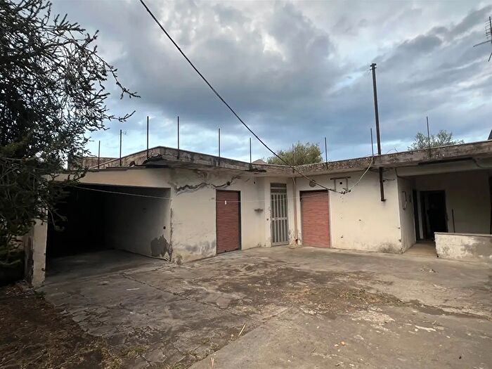 Casa trilocale in vendita in Via Nuova, Acireale