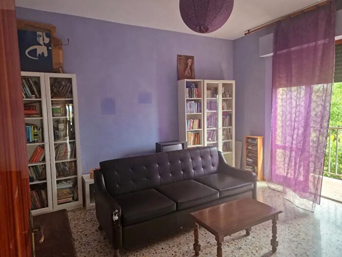 Appartamento con 5 locali in vendita in Sinalunga