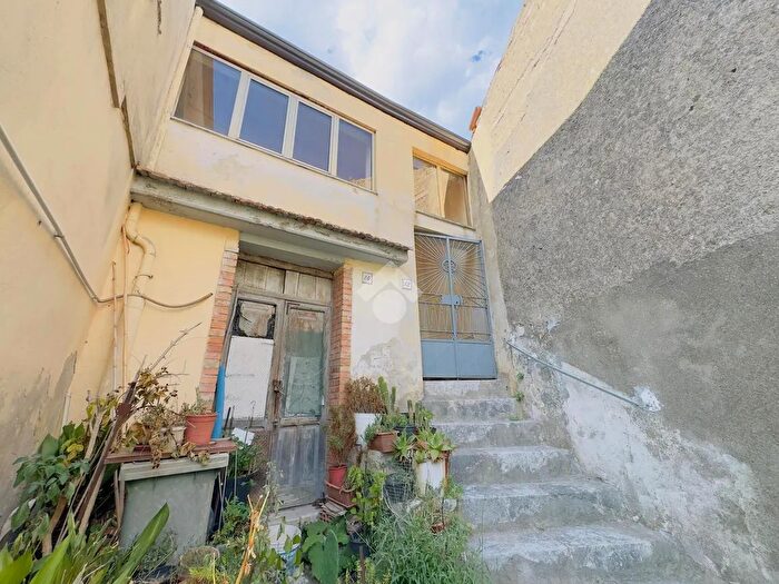 Casa quadrilocale in vendita in Via Casali Interni, San Martino Valle Caudina