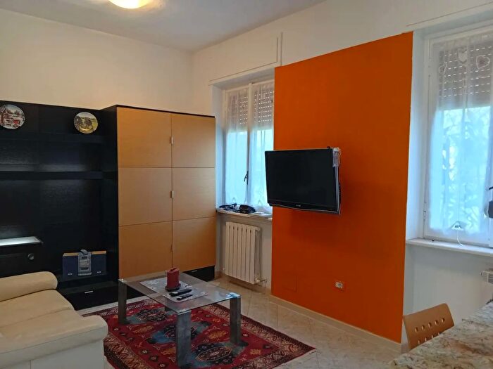 Appartamento trilocale in affitto in Mariano Comense