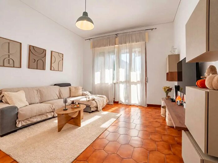Appartamento quadrilocale in vendita in Via Giuseppe Mazzini, Castel D'Ario