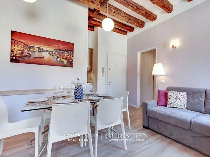 Appartamento con 5 locali in vendita in San Polo, Venezia