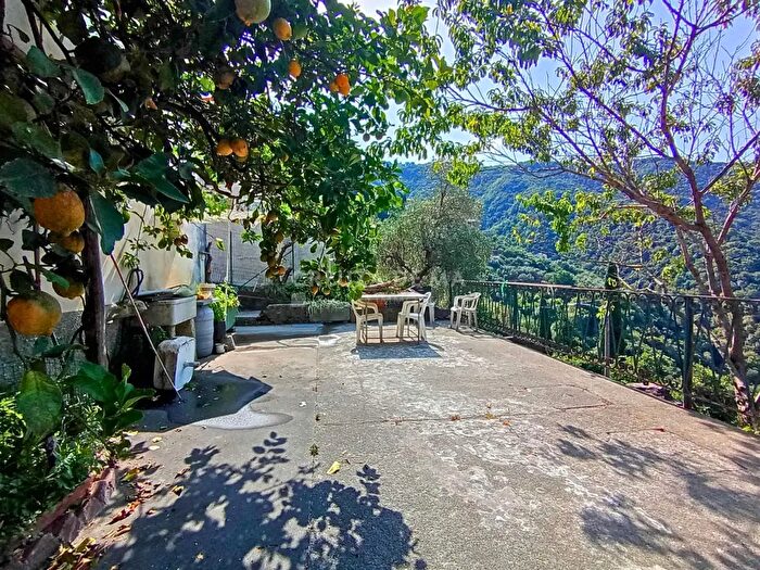 Appartamento in vendita in Via San Maurizio dei Monti, Rapallo