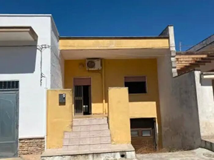 Appartamento quadrilocale in vendita in Via Pomerio, Manduria