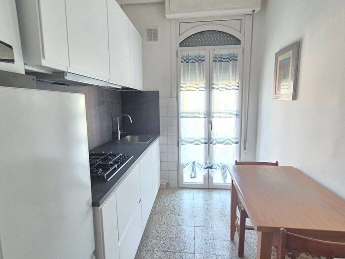 Appartamento quadrilocale in affitto in Via Montello, Viale Luzzatti, Treviso
