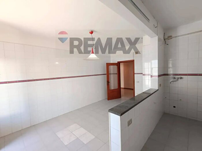 Appartamento con 5 locali in vendita in Via dei Marsi, Castel Frentano