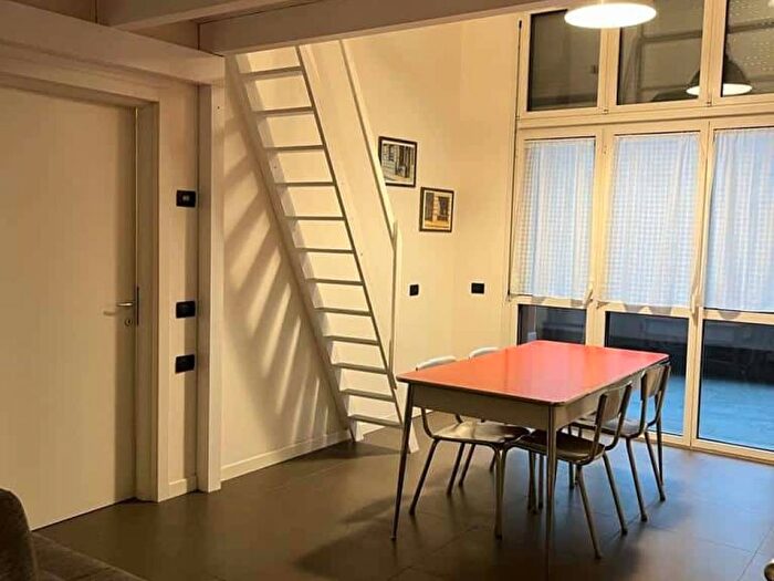 Appartamento bilocale in affitto in Via Enrico Cosenz, Bovisa, Milano