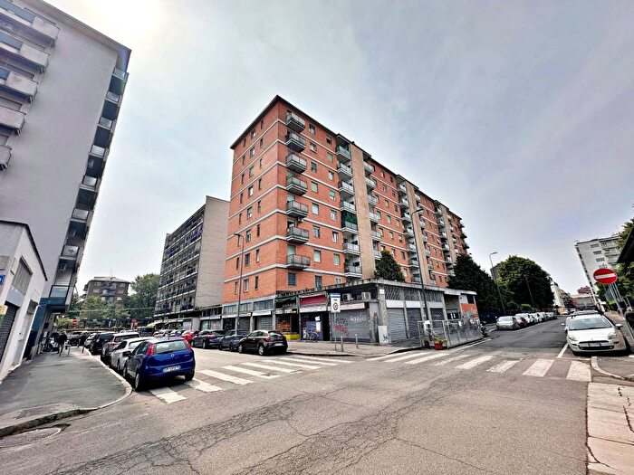 Appartamento bilocale in affitto in Via Madre Anna Eugenia Picco, Cimiano, Milano