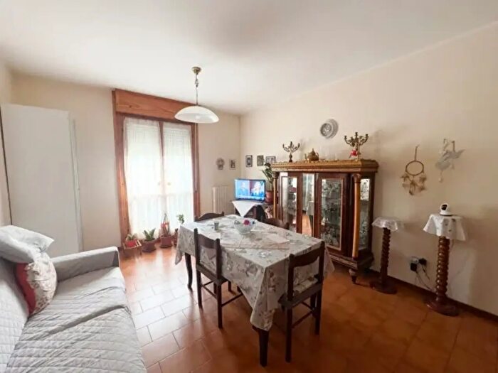 Appartamento trilocale in vendita in Via Don Luigi Sturzo, Gualtieri