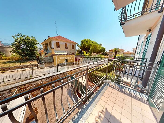 Appartamento bilocale in vendita in Via Aurelia, Riva Ligure