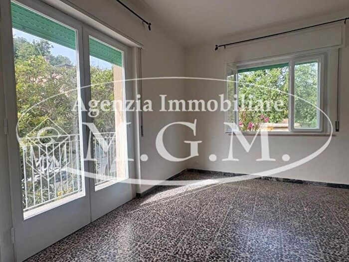 Appartamento quadrilocale in affitto in Centro, Vicopisano