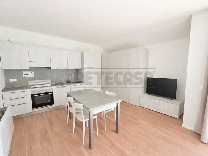 Appartamento in affitto in Via Cimone, Vicenza