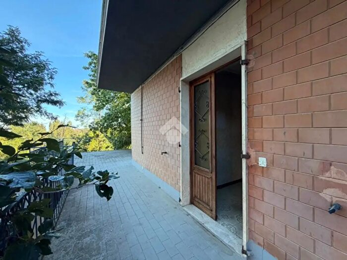 Appartamento trilocale in vendita in Via Abate Lamberto, Viterbo