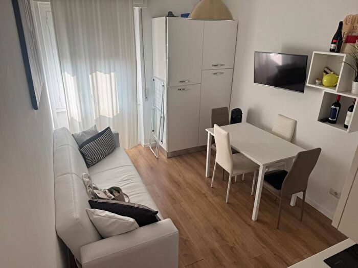 Appartamento bilocale in affitto in Via Nicola Palmieri, Cermenate Abbiategrasso, Milano