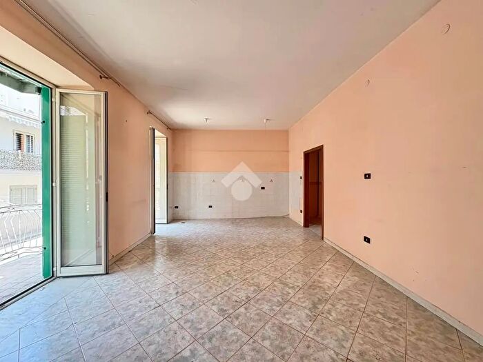 Appartamento trilocale in vendita in Via Gennaro Parisi, Arzano