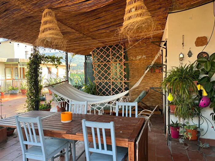 Appartamento con 5 locali in vendita in Via Aligi Barducci, Firenze