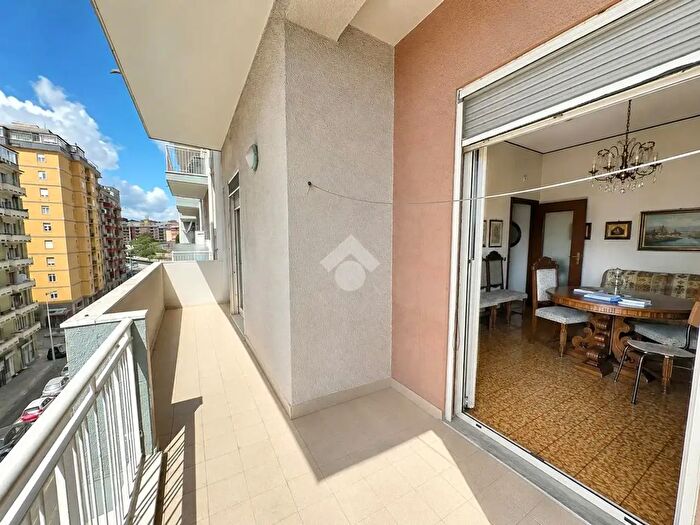 Appartamento trilocale in vendita in Via dei Giudicati, Cagliari
