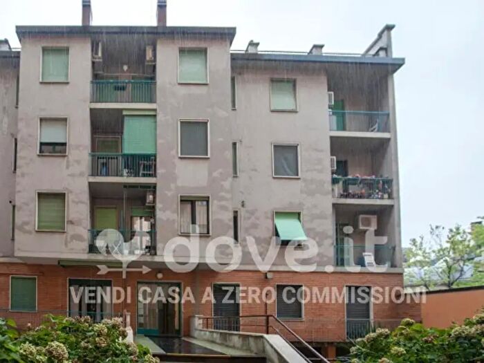 Appartamento bilocale in vendita in Via Cenisio, Milano