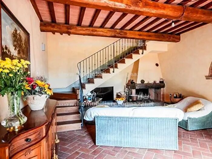 Casa con 5 locali in vendita in Zona Campagna, Montespertoli