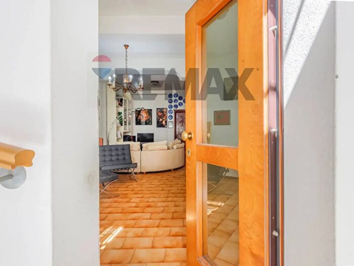Appartamento quadrilocale in vendita in Borgo Cocconi, Parma