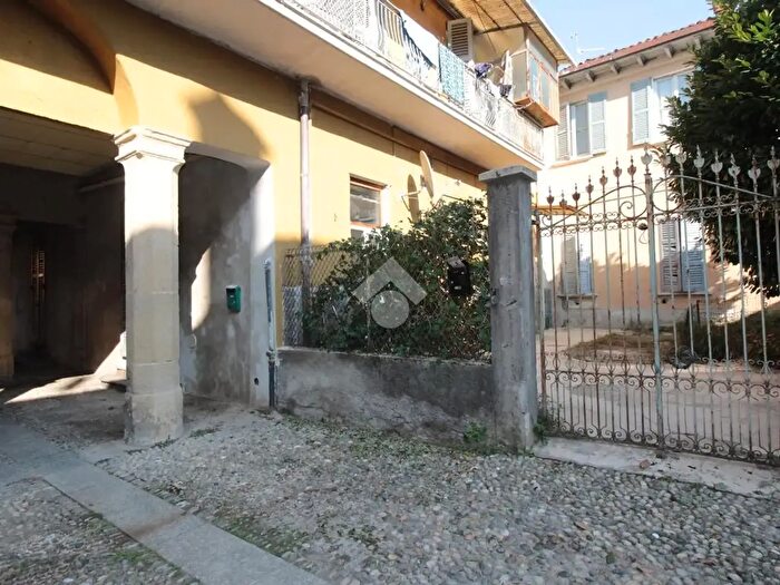 Appartamento bilocale in vendita in Via Via Padre Antonio Ludovico Sala, Aicurzio