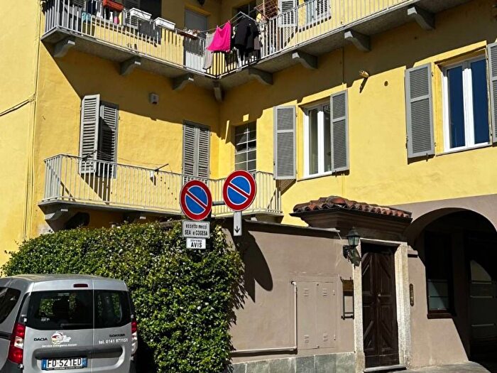 Appartamento bilocale in affitto in Via Giuseppe Garibaldi, Centro, San Damiano d'Asti