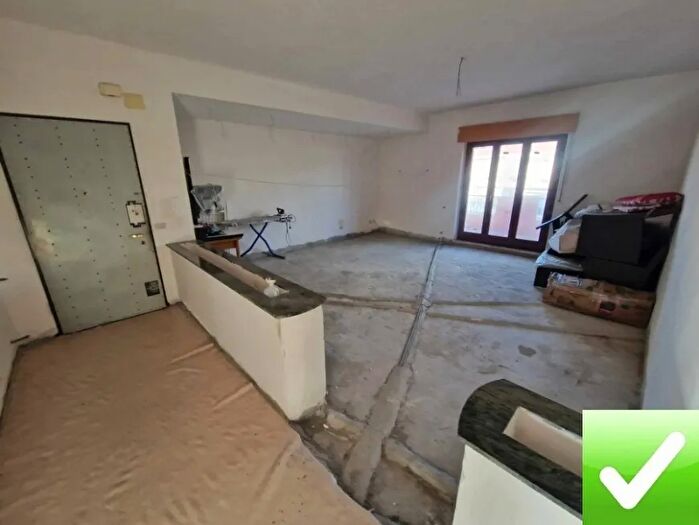 Appartamento quadrilocale in vendita in Melito Di Porto Salvo