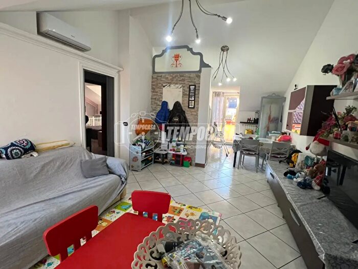 Appartamento trilocale in vendita in Via Gianfelice, Giugliano In Campania