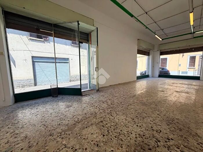 Appartamento bilocale in affitto in Via a Lamarmora, Monza