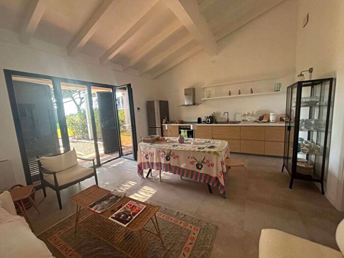 Casa con 5 locali in affitto in Via Origlio No Number, Capalbio Scalo, Capalbio